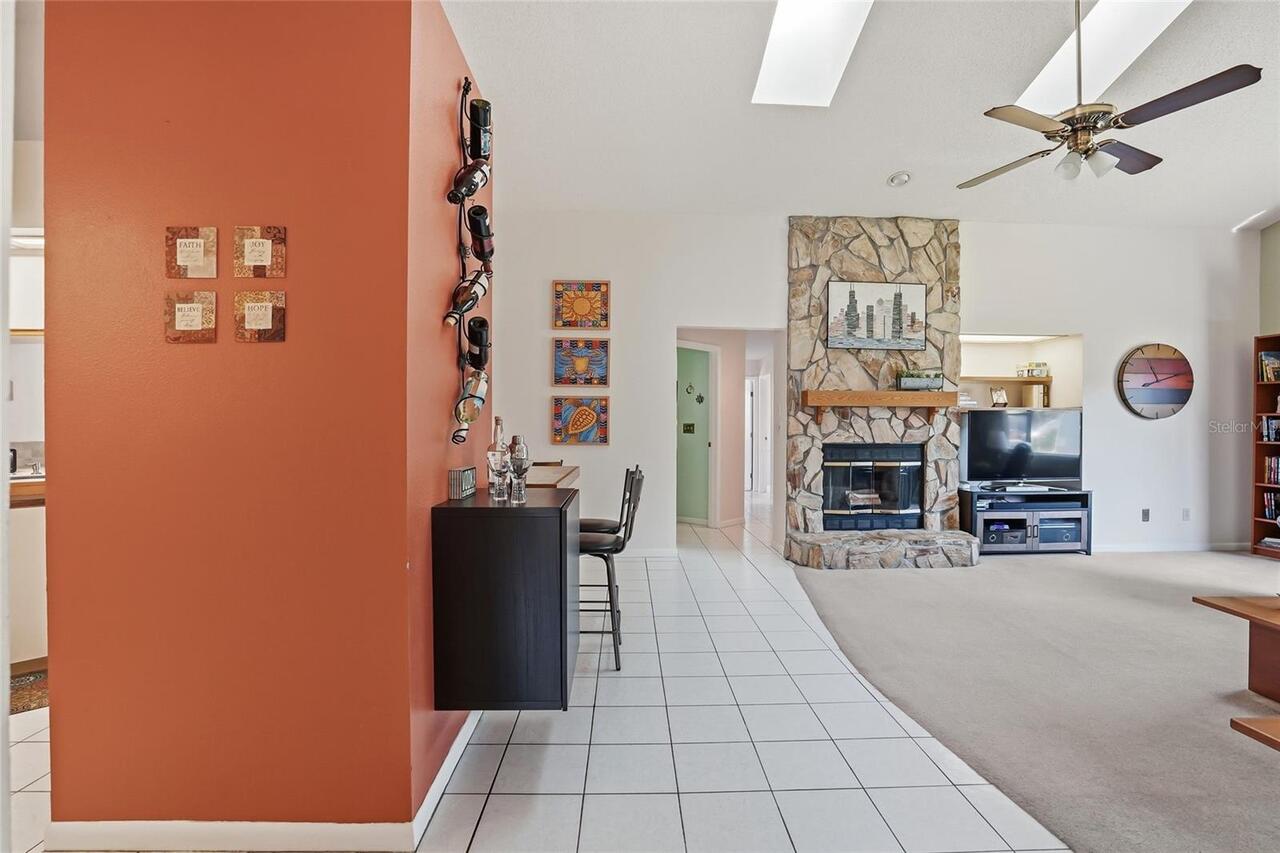 Listing Photo 14
