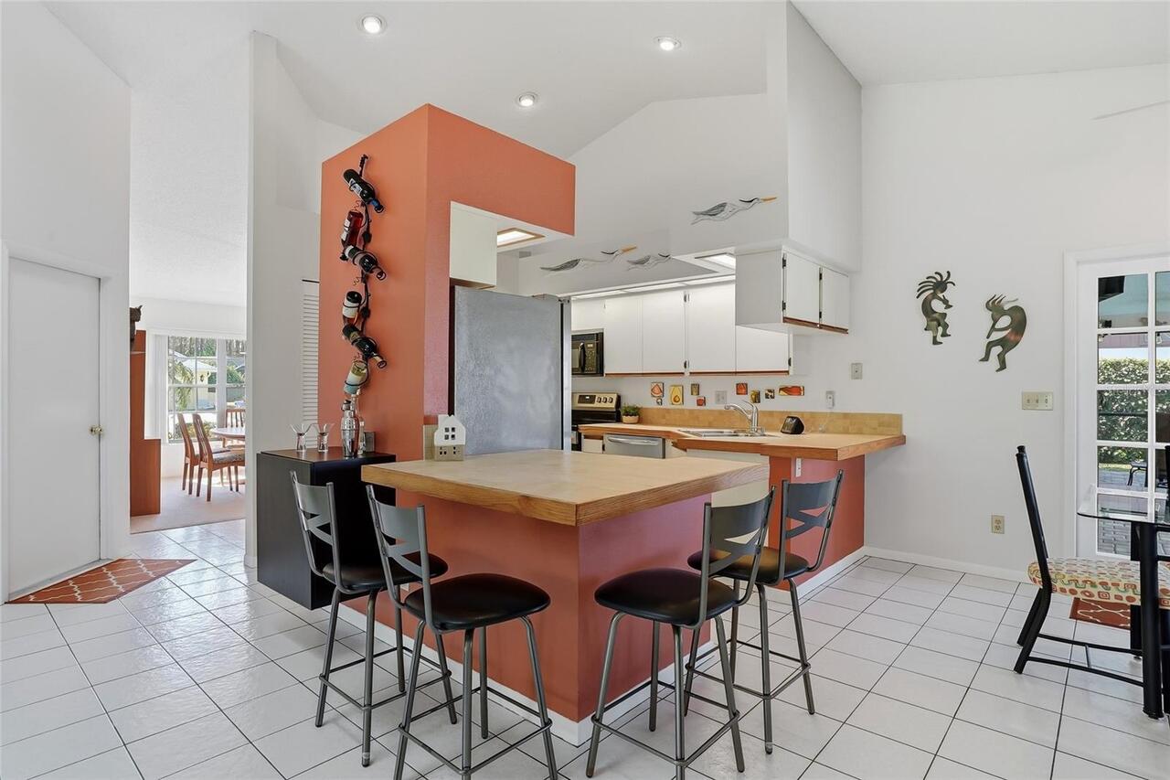 Listing Photo 17