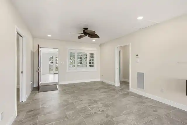 Listing Photo 25