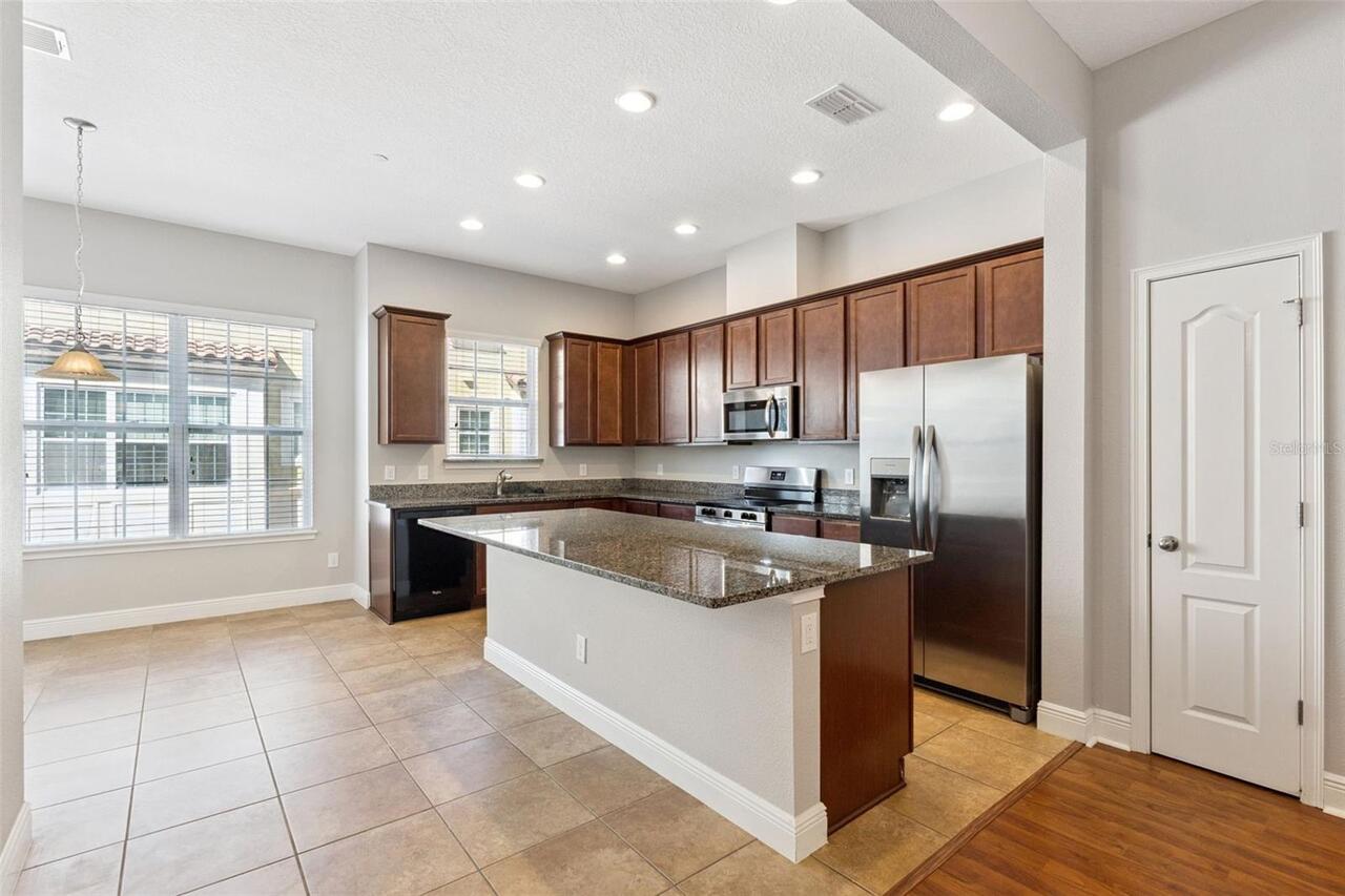 Listing Photo 19