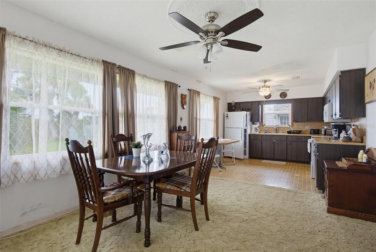 Listing Photo 17