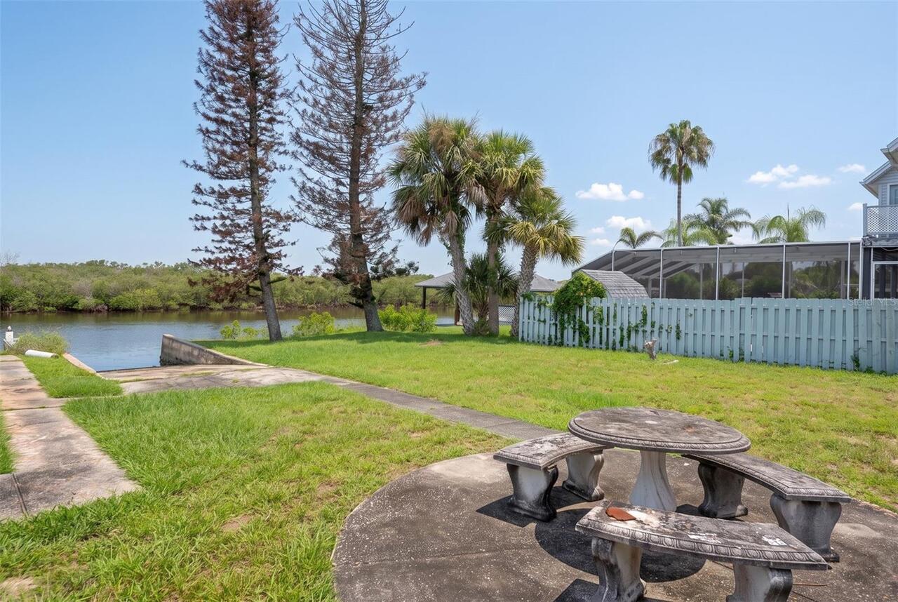 Listing Photo 33