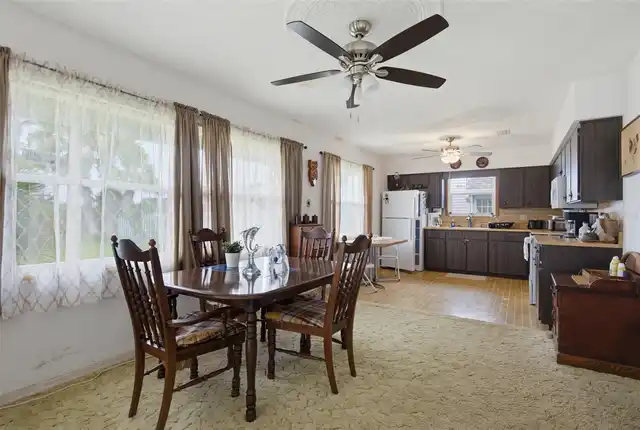 Listing Photo 17