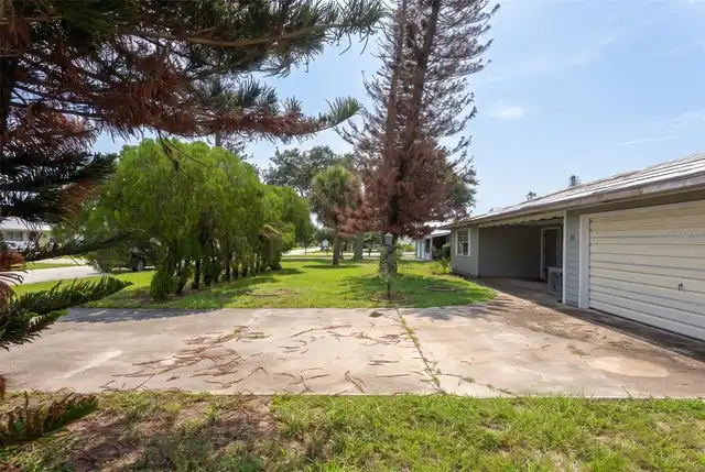 Listing Photo 43