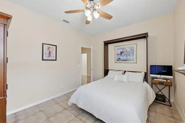 Listing Photo 36