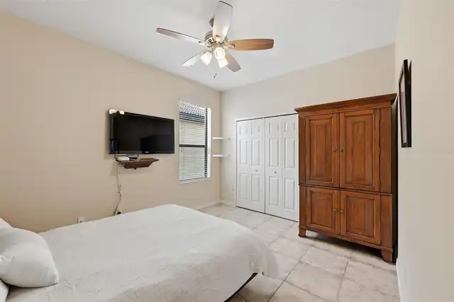 Listing Photo 38