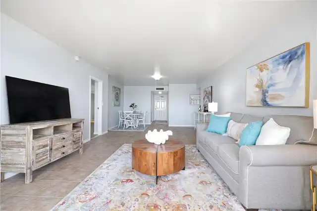 Listing Photo 25