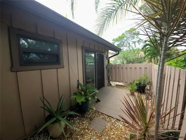 Listing Photo 21
