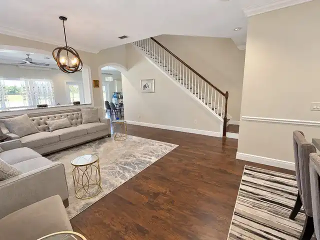 Listing Photo 5