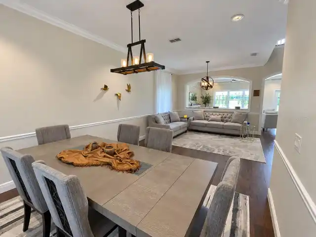 Listing Photo 7