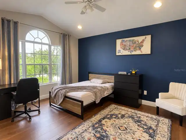 Listing Photo 32