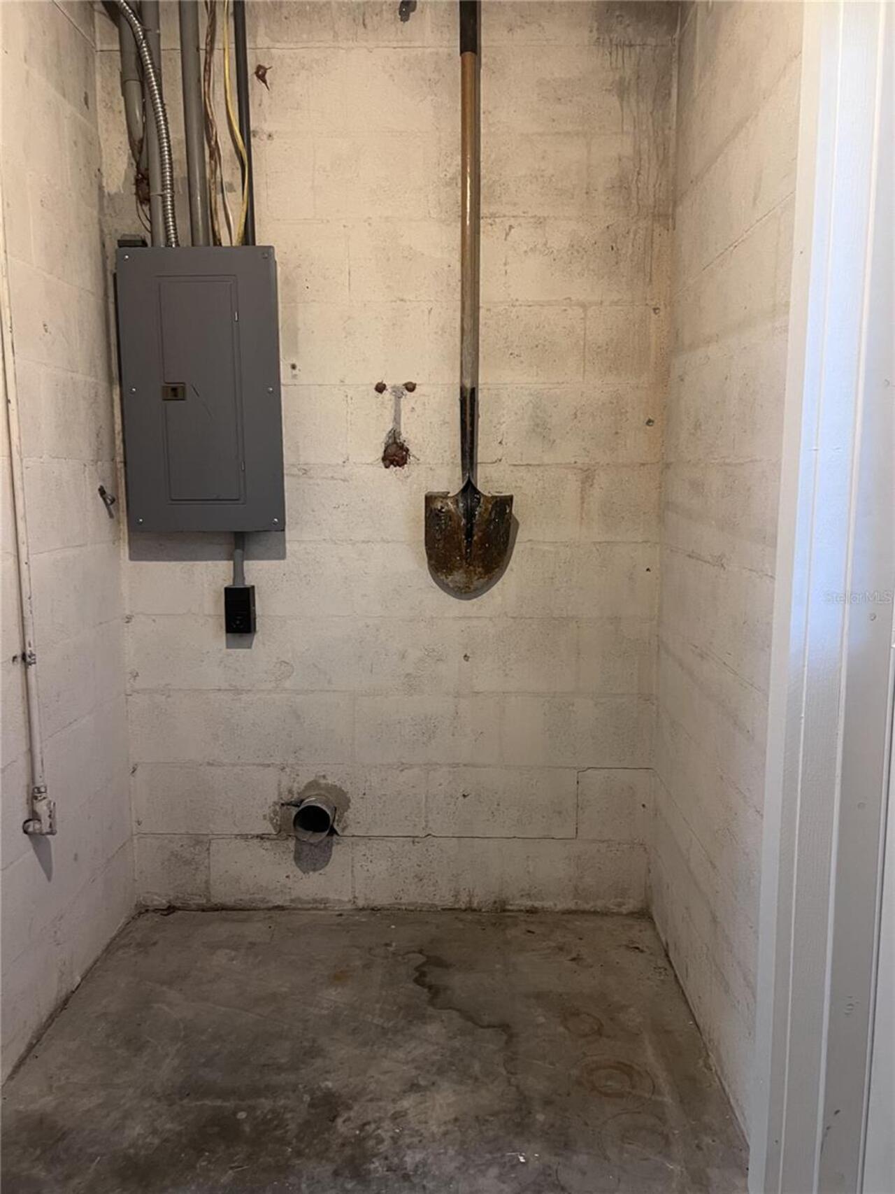 Listing Photo 9
