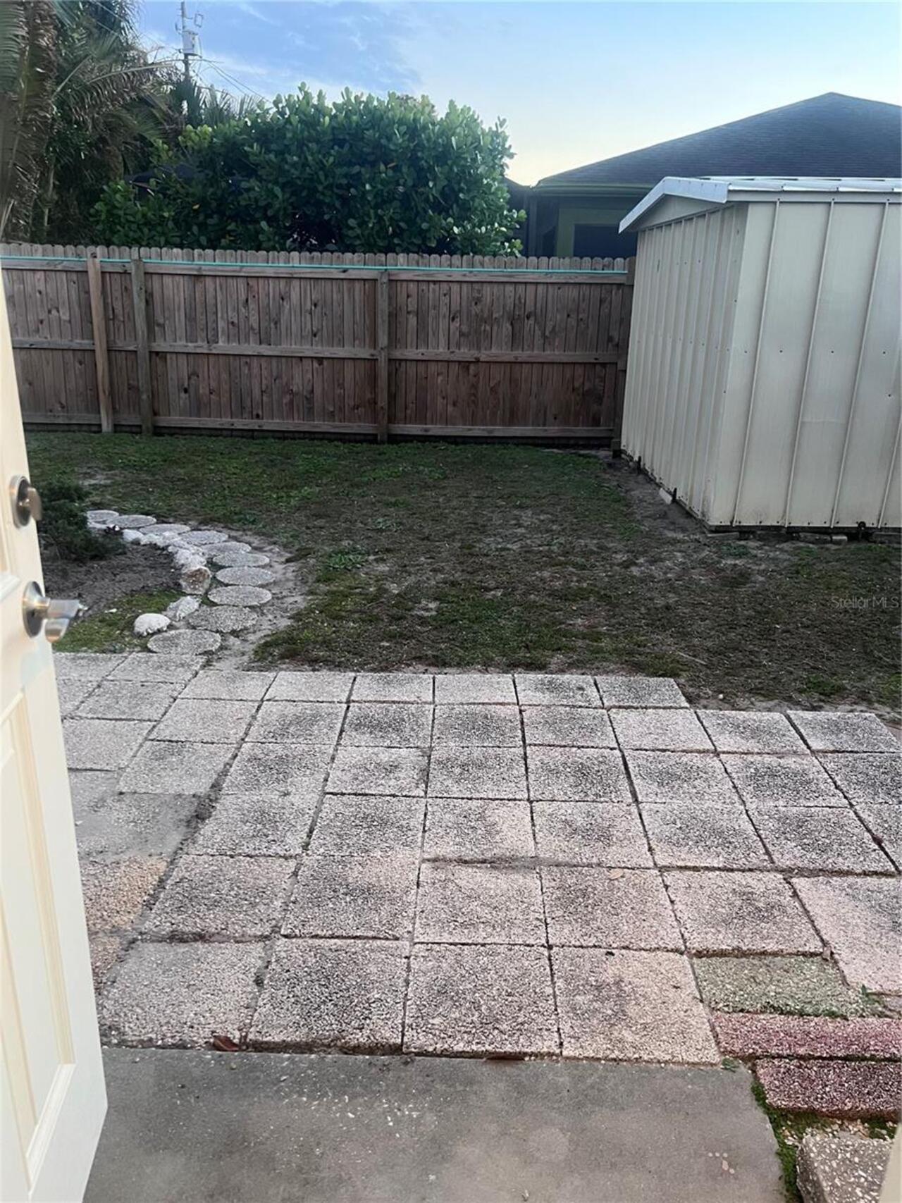 Listing Photo 11