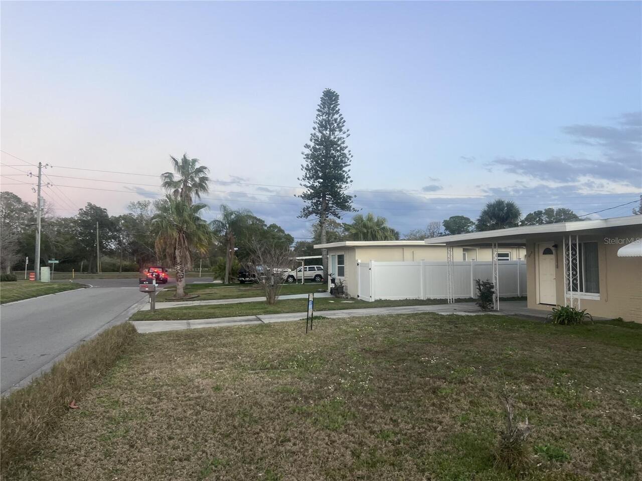 Listing Photo 14