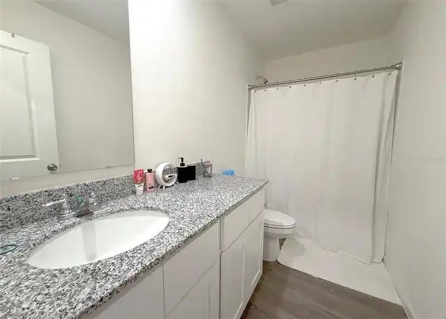 Listing Photo 23