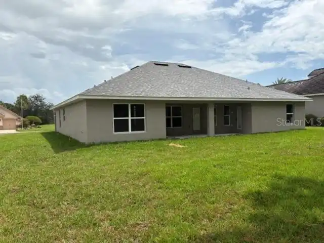 Listing Photo 10
