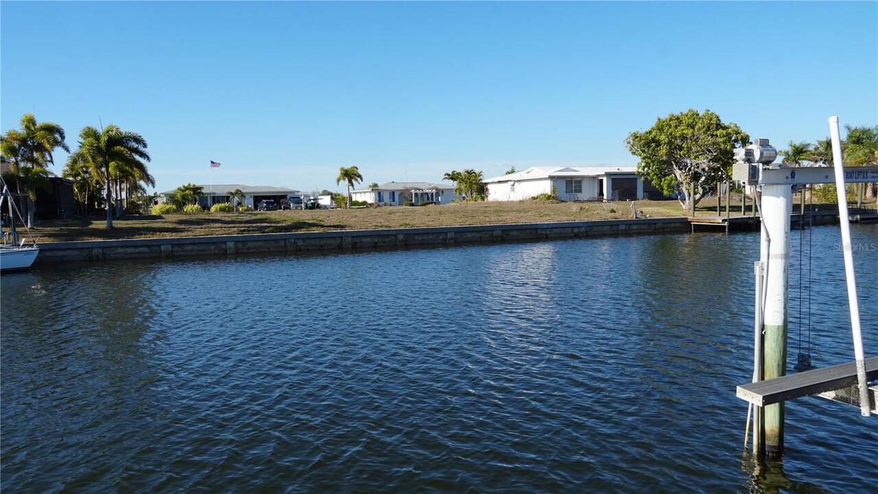 Listing Photo 8