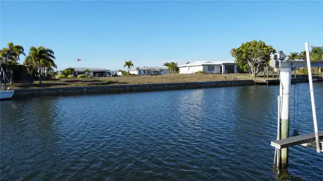 Listing Photo 8
