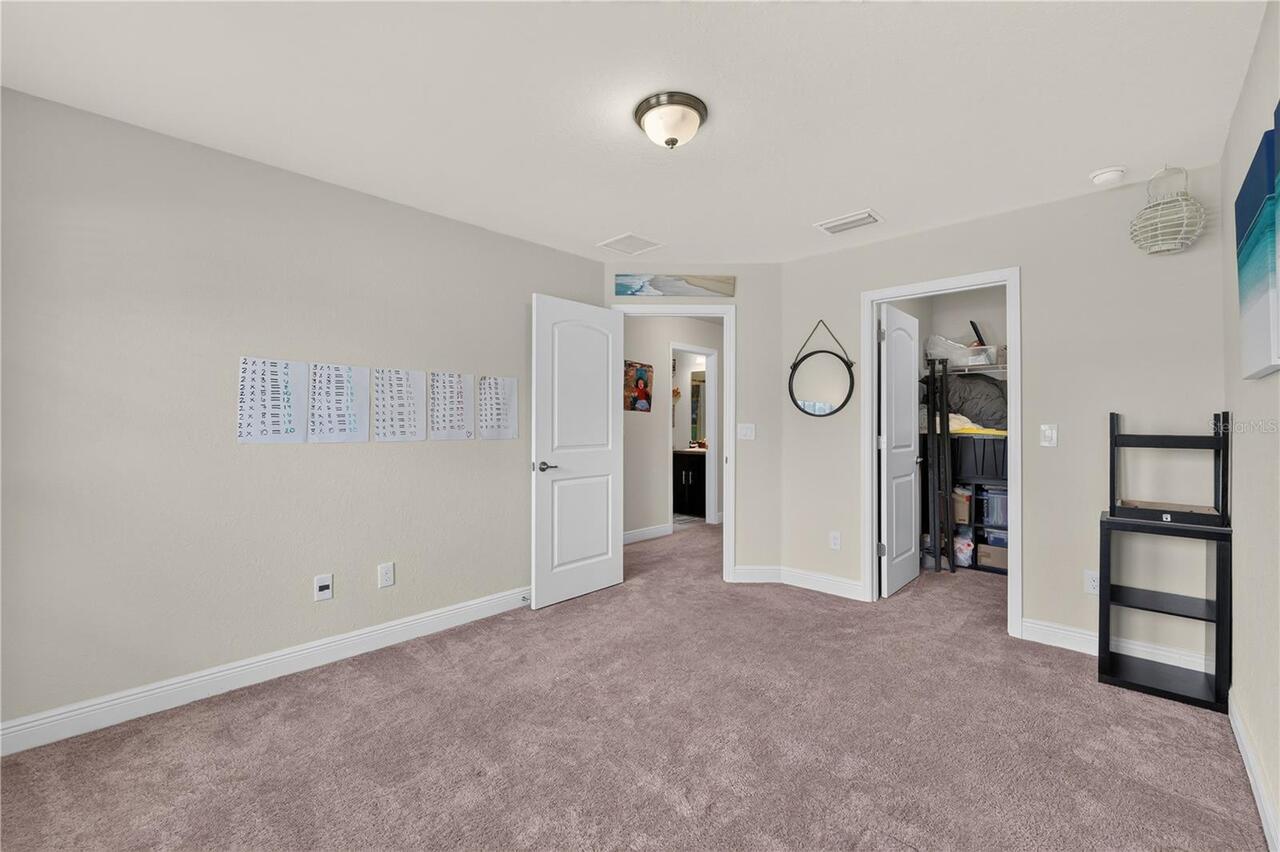 Listing Photo 43