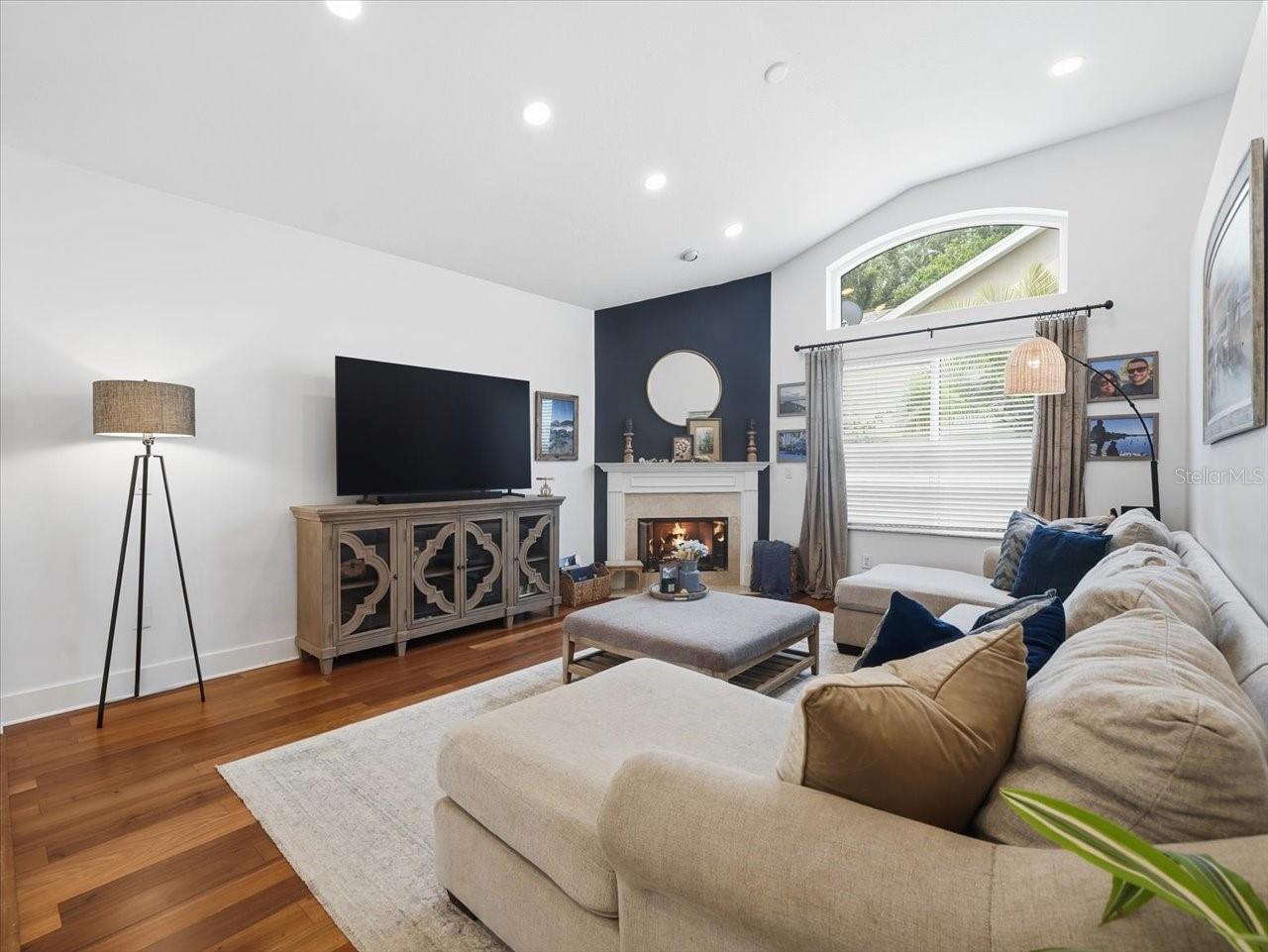 Listing Photo 18