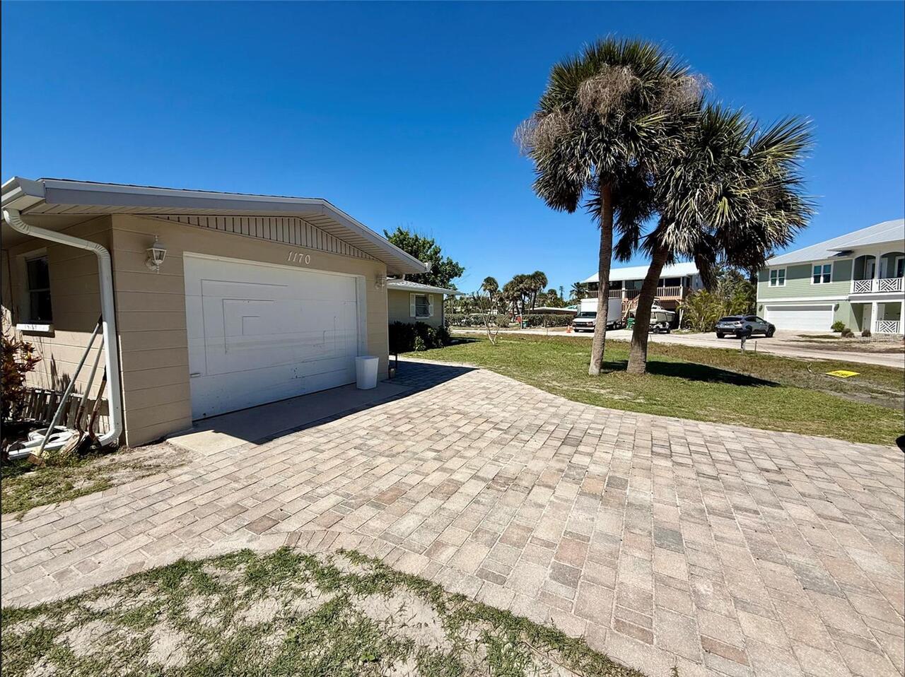 Listing Photo 6