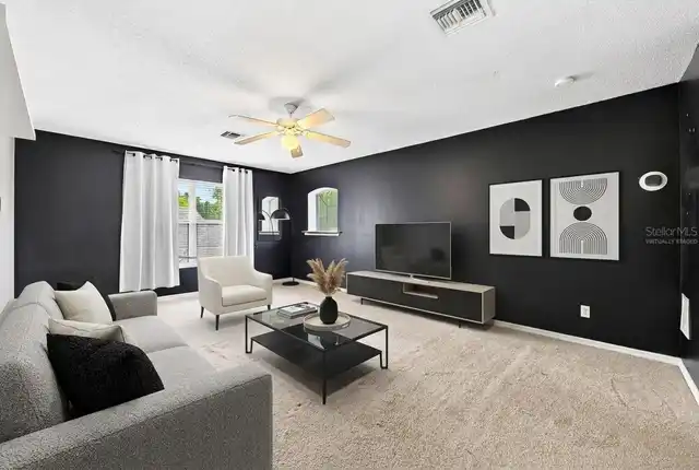 Listing Photo 15