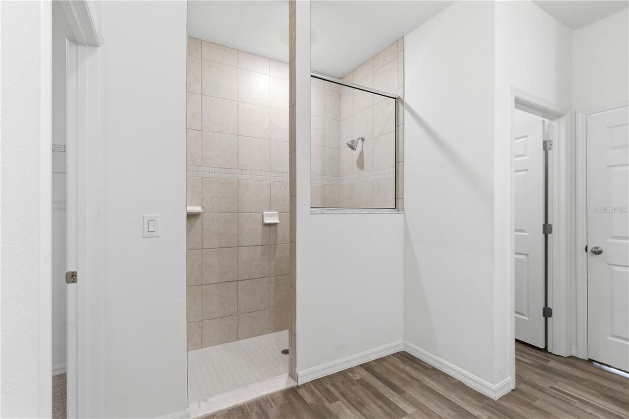 Listing Photo 24