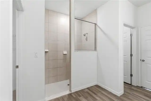 Listing Photo 24