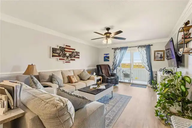 Listing Photo 7