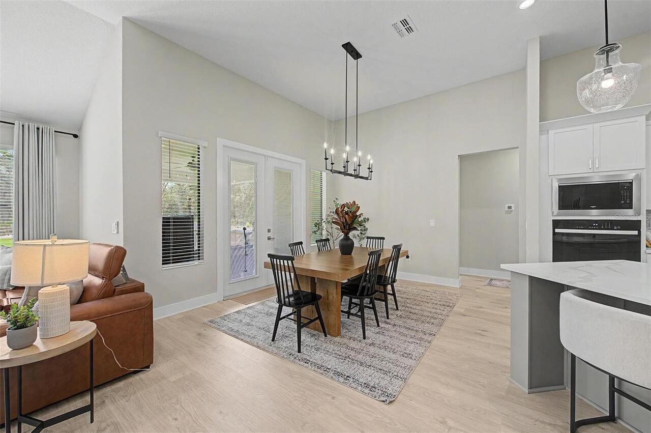 Listing Photo 17