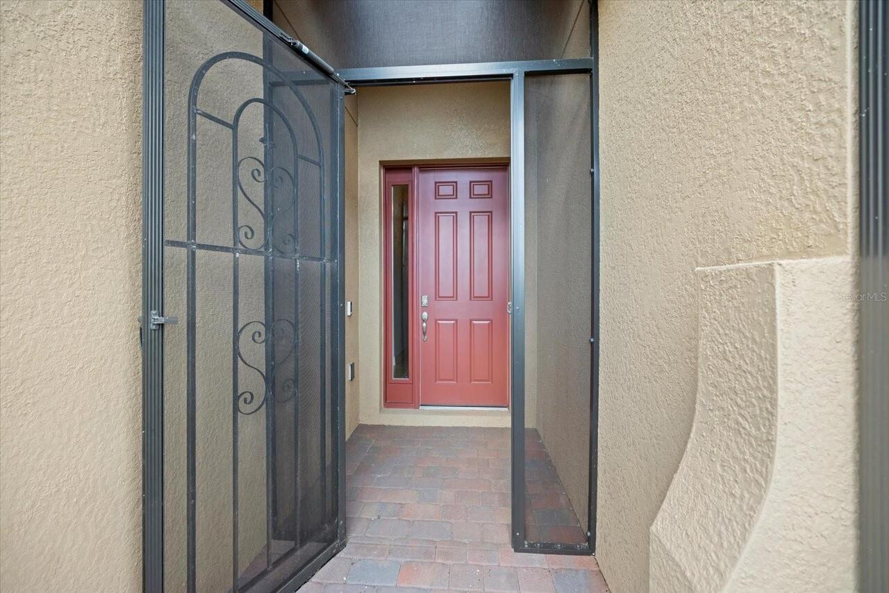 Listing Photo 9