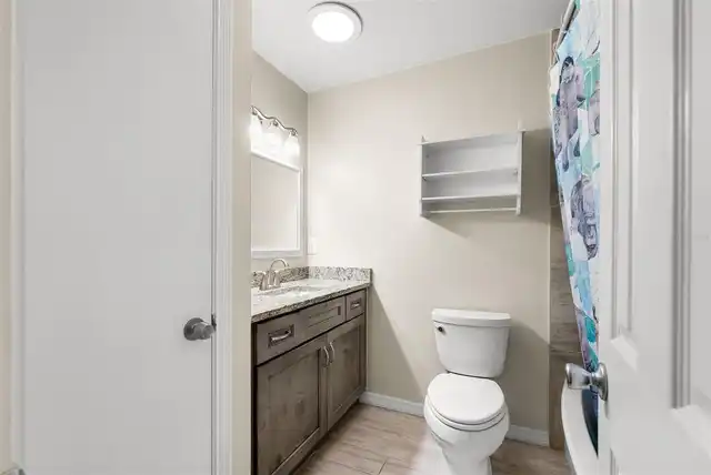 Listing Photo 15