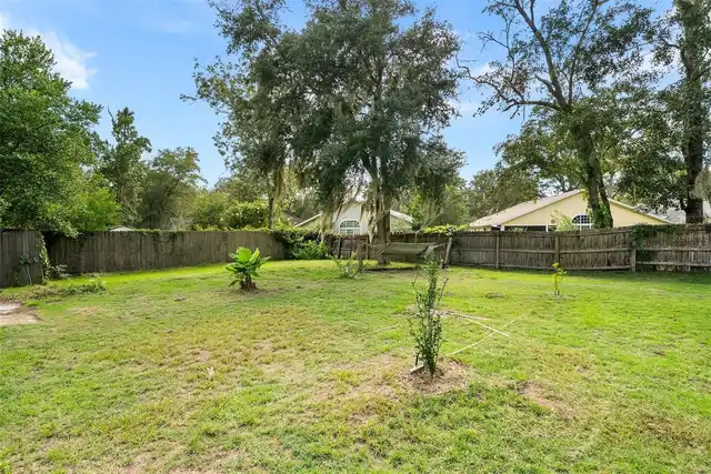 Listing Photo 25