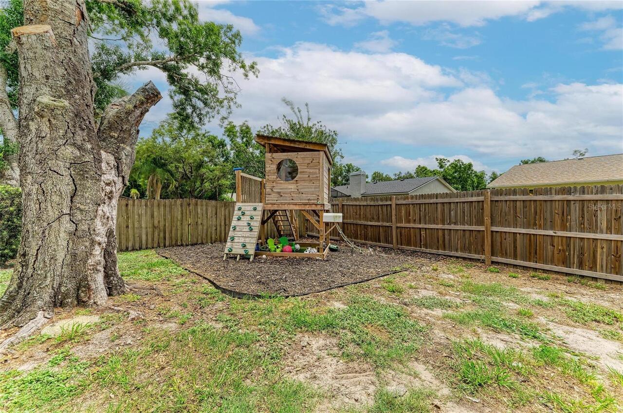 Listing Photo 43