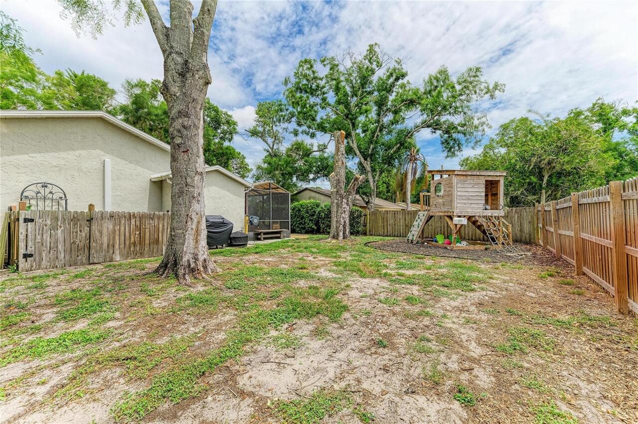 Listing Photo 44