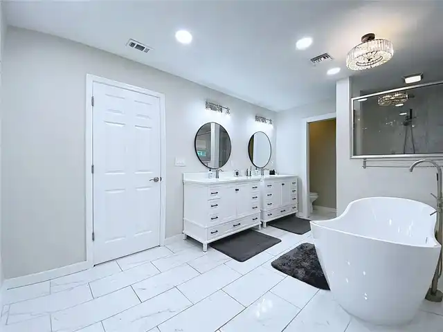 Listing Photo 54