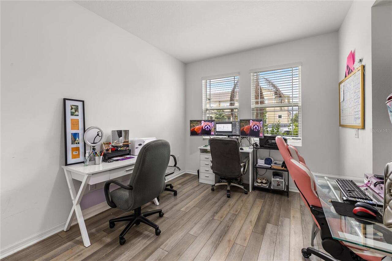 Listing Photo 9