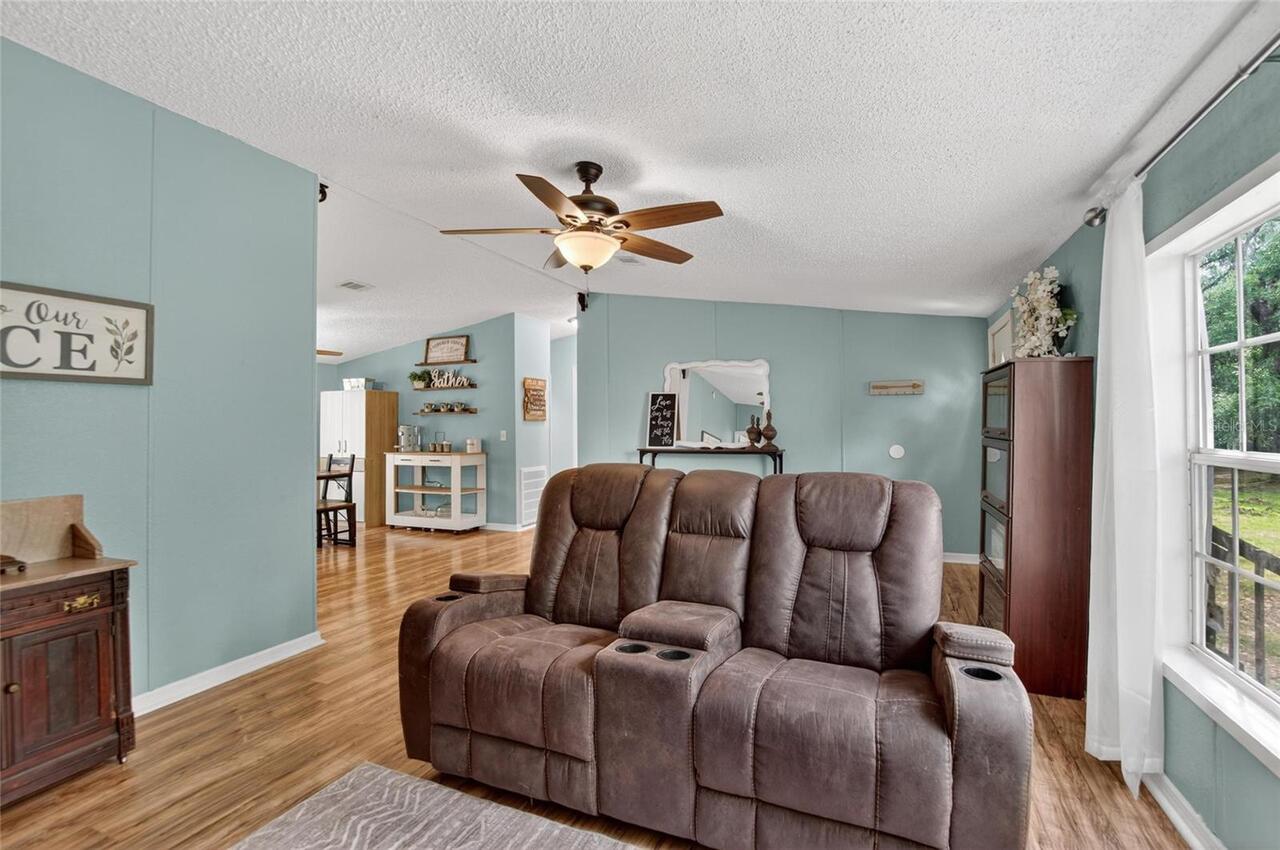 Listing Photo 13