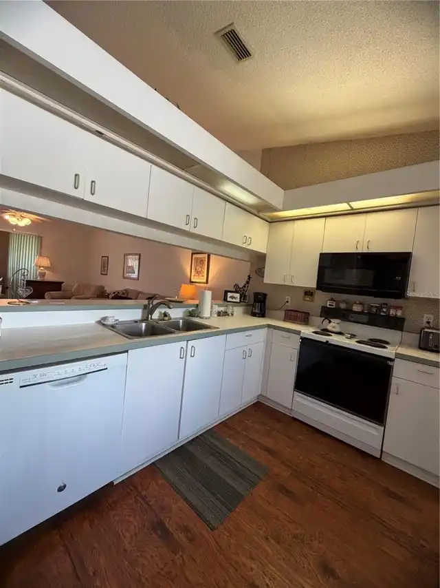 Listing Photo 73