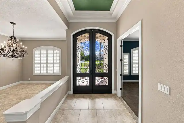 Listing Photo 9