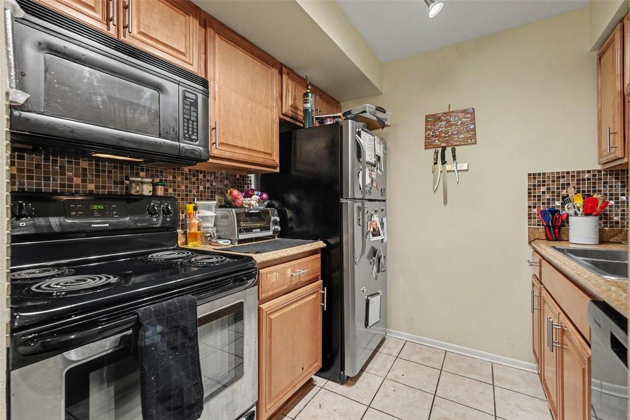 Listing Photo 10