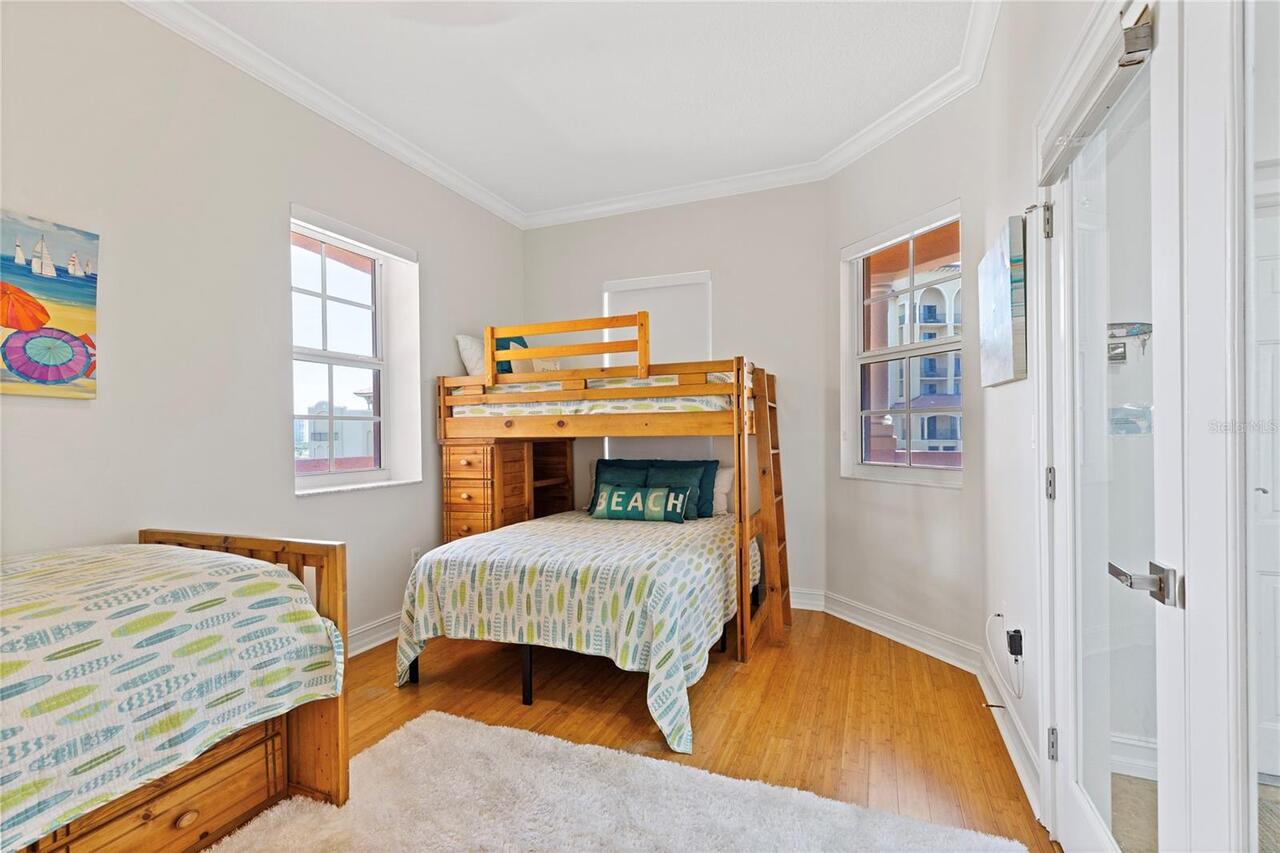 Listing Photo 22