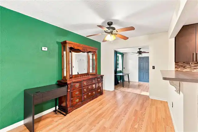 Listing Photo 7