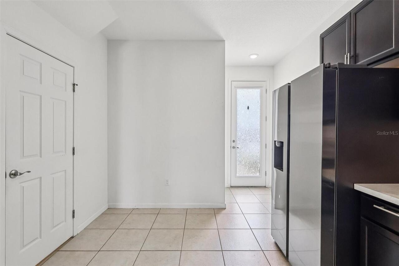 Listing Photo 16