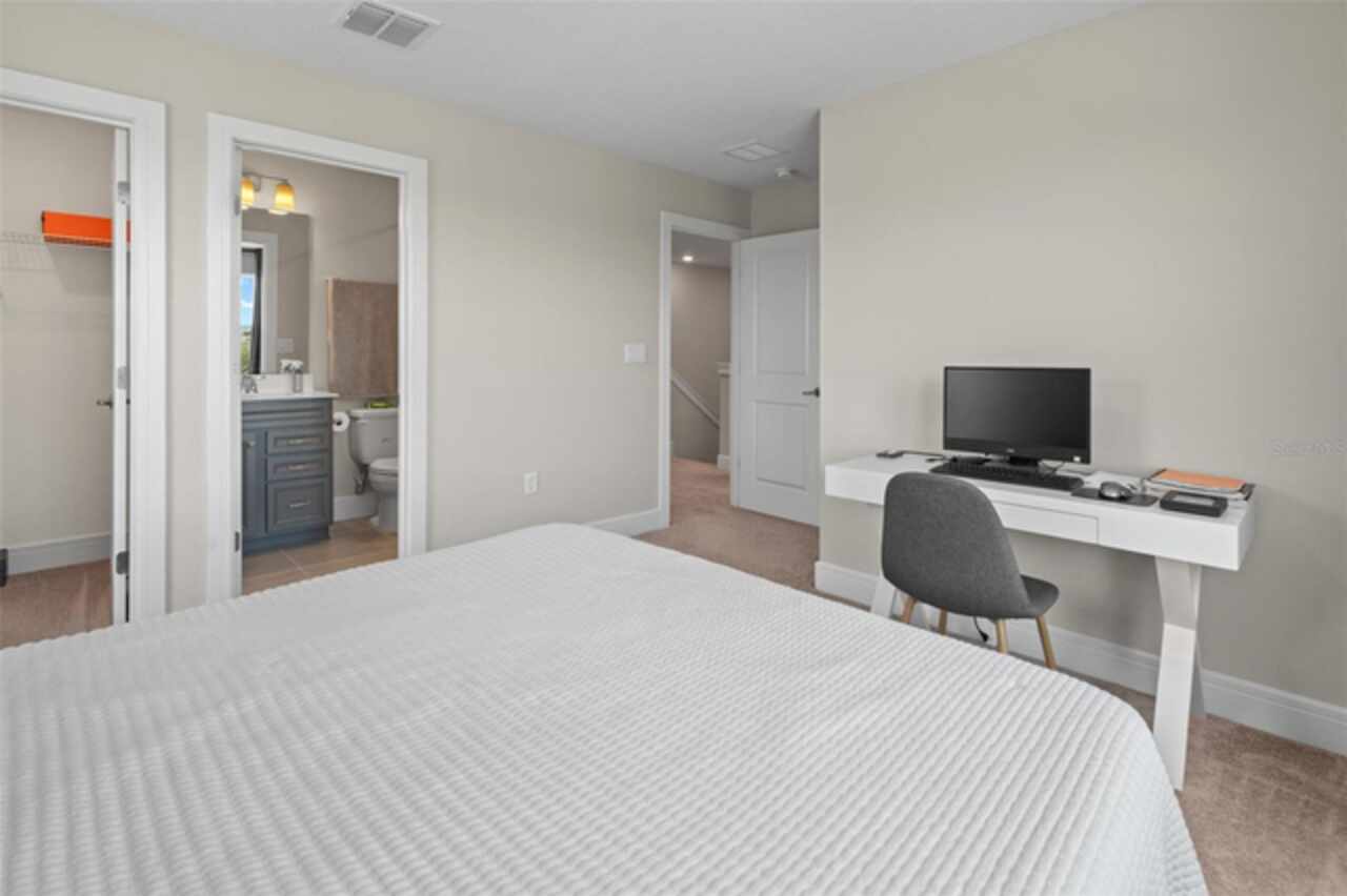 Listing Photo 35