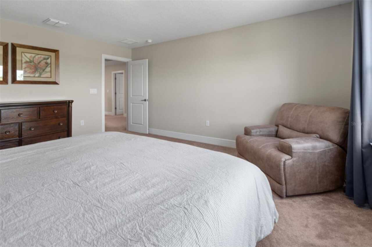 Listing Photo 43