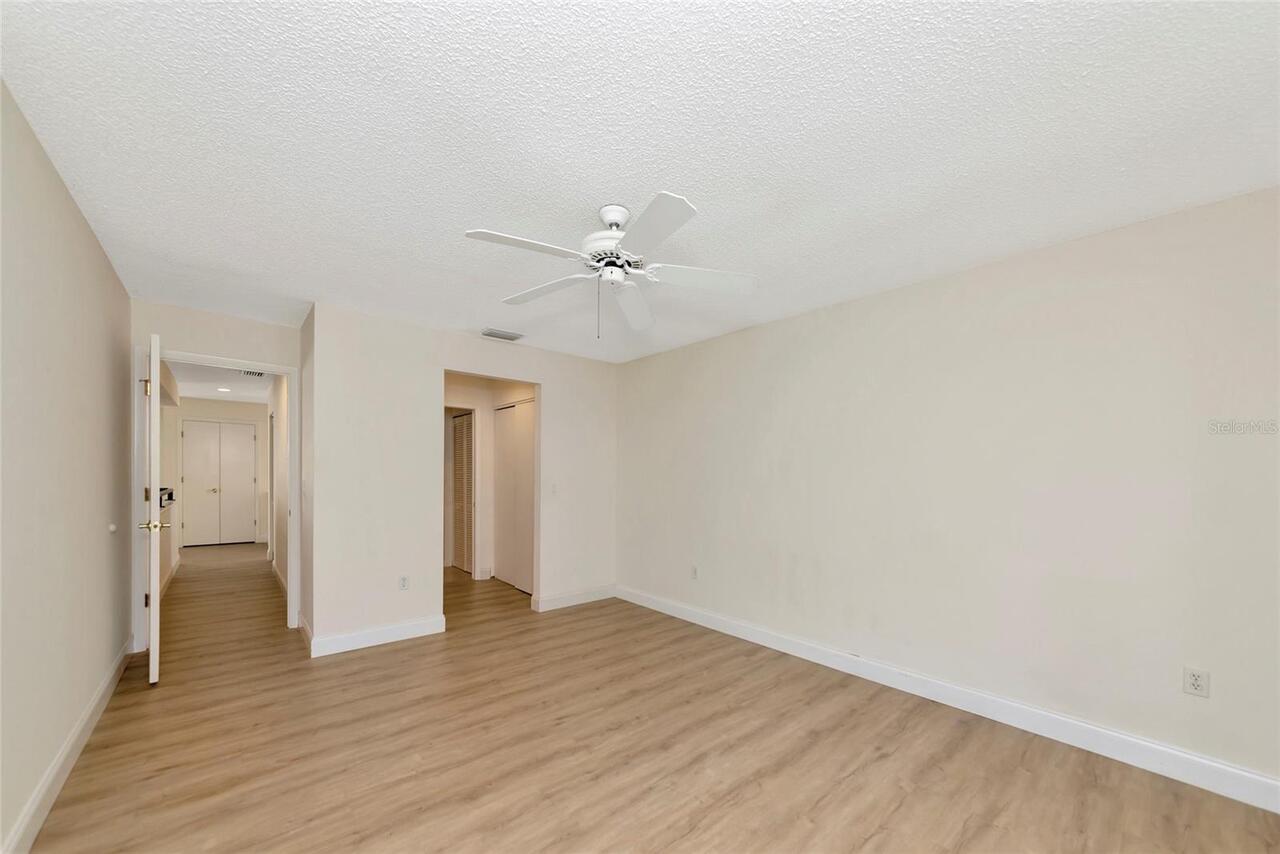 Listing Photo 24