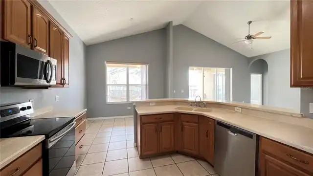 Listing Photo 15