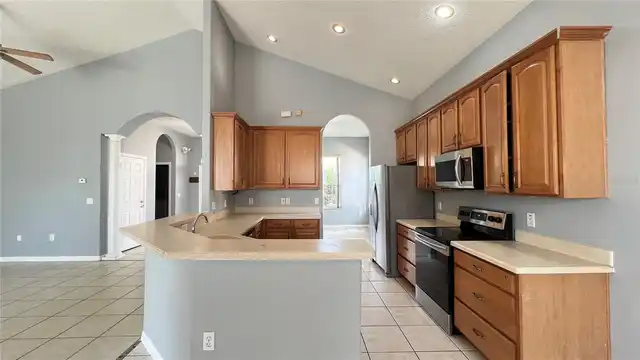 Listing Photo 16