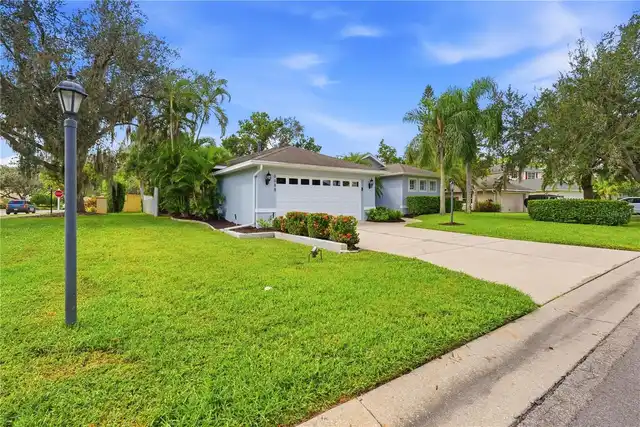 Listing Photo 7